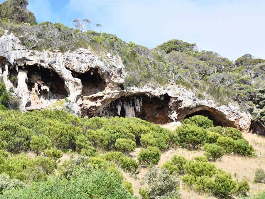 Tarragal Caves