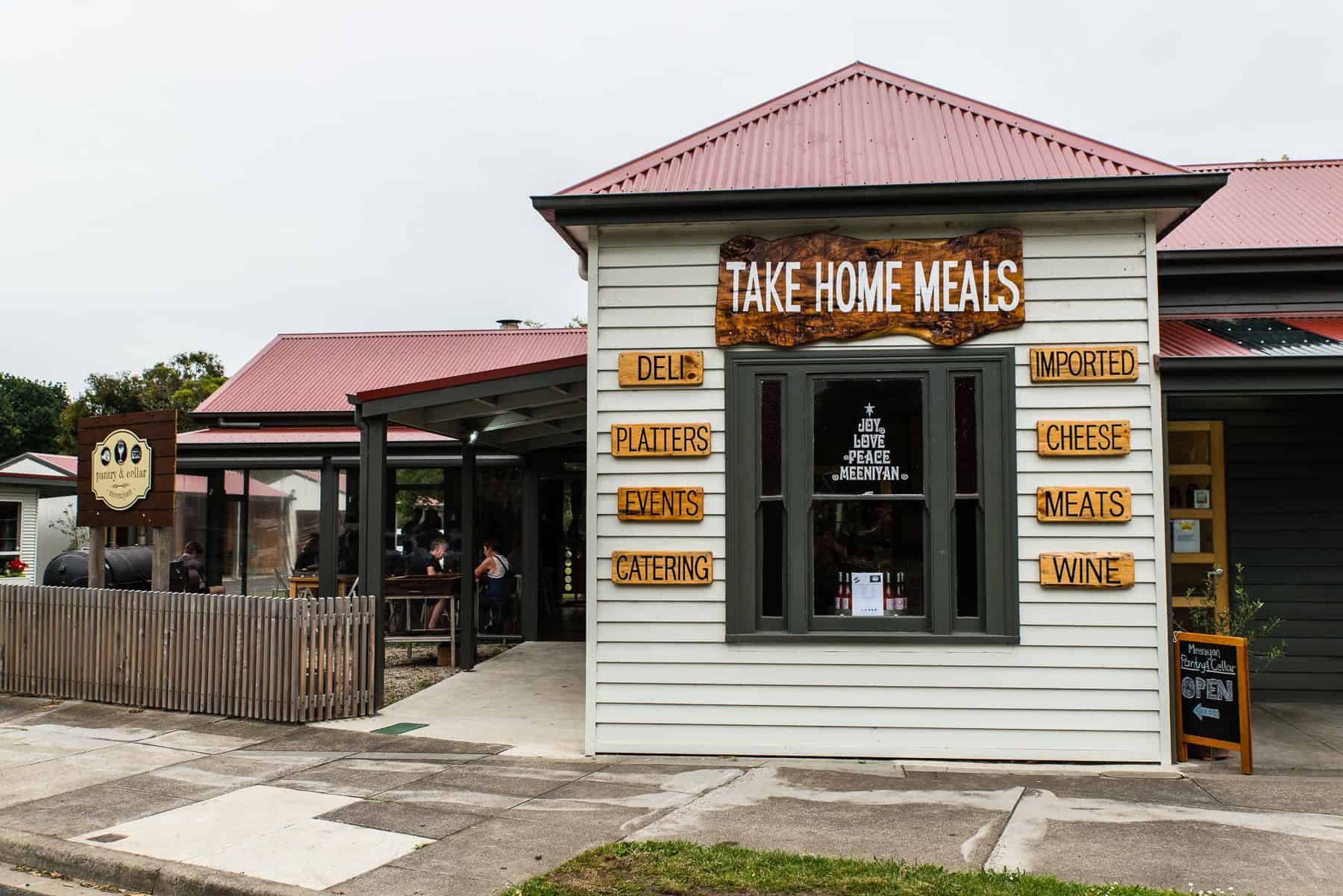 Meeniyan Pantry & Cellar