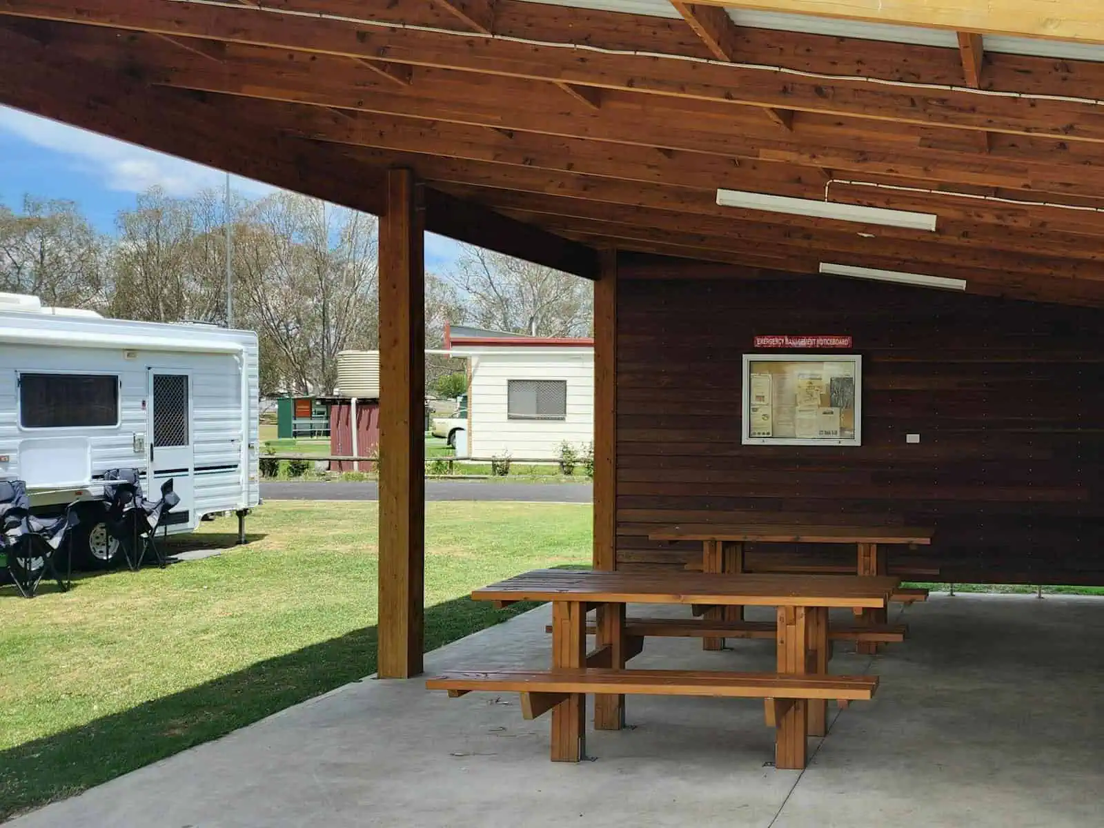 CMCA Island Park Caravan Park Casterton